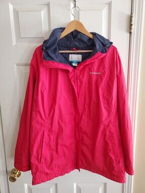 Columbia Arcadia II rain jacket in guava pink Size 3X